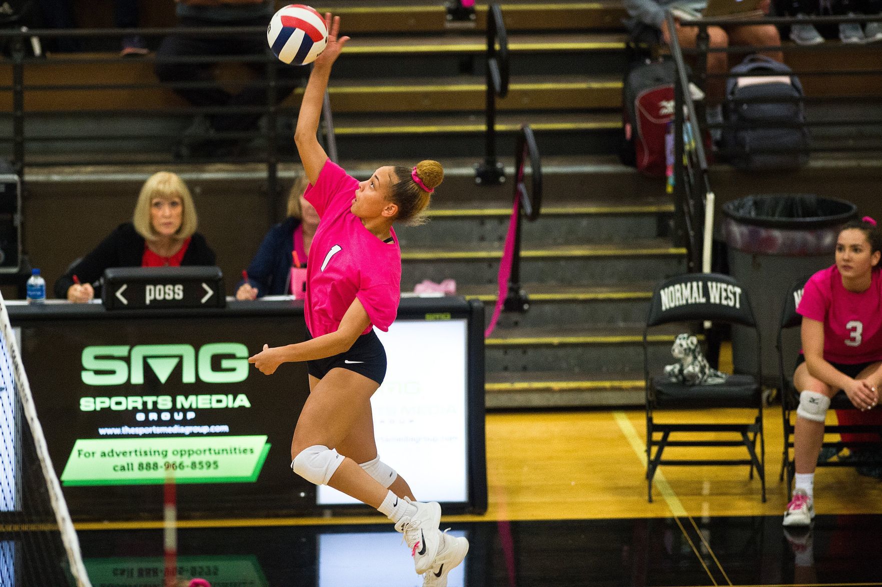 100318-blm-spt-13westvolley